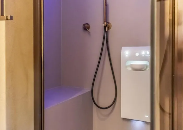 Porta Portese Palace *