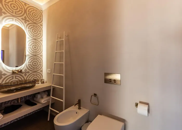 Porta Portese Palace