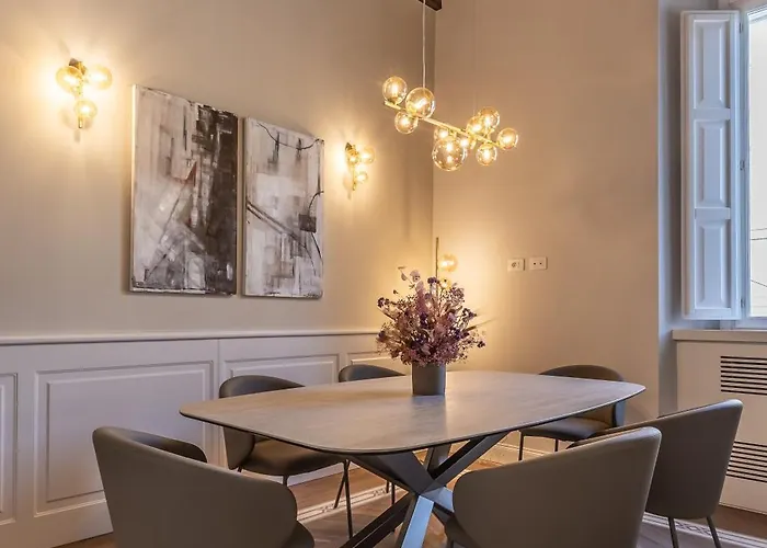 Porta Portese Palace Villa